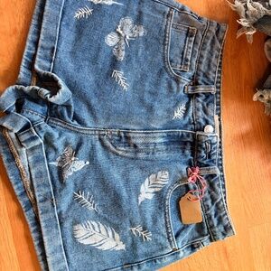 denim shorts upscale by artist, Jeanne Prom, one of a kind designs size 27